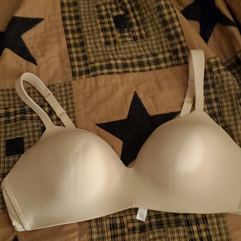 Cacique Simply Wirefree bra